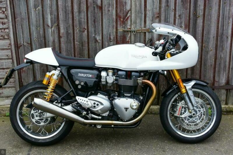 triumph thruxton r luggage